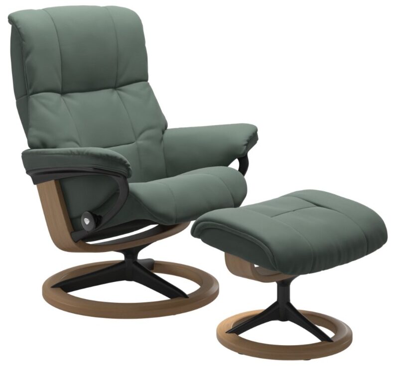 Stressless® Mayfair Recliner - Signature Base