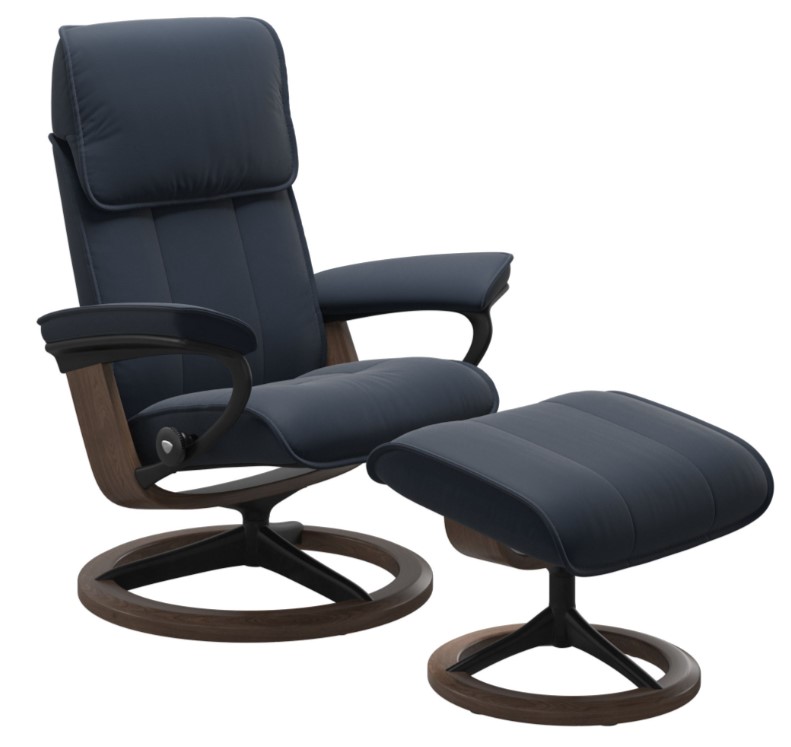 Stressless® Admiral Recliner - Signature Base