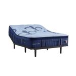 Stearns and Foster Lux Hybrid Firm Mattress - Image 5